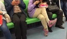 娱乐吃瓜酱地铁,娱乐吃瓜酱的趣味日常